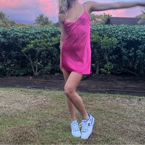 Aritzia pink silk slip dress 💕
